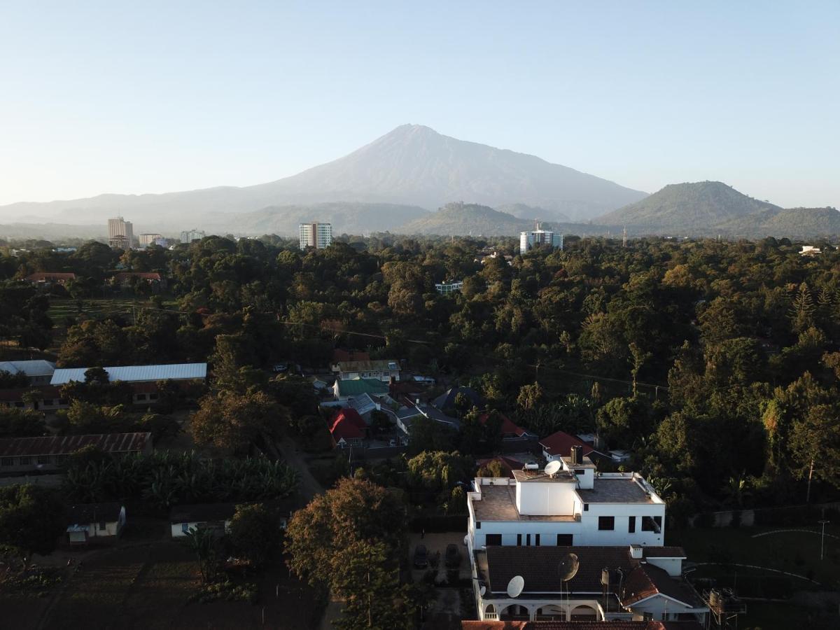 Bed and Breakfast Arusha Royal Exterior foto