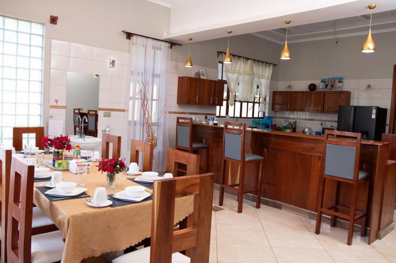 Bed and Breakfast Arusha Royal Exterior foto